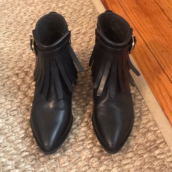 Italian leather booties w/ fringe and gold buckle - Picture 2 of 4